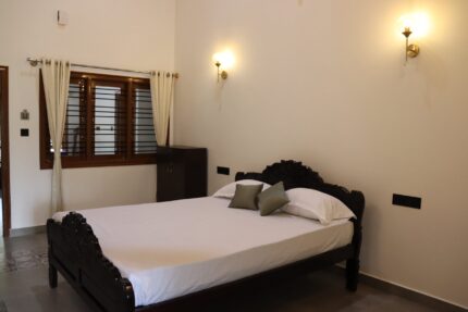 Premium-Suite Room with Balcony
